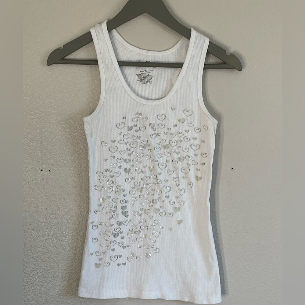 White Tank with Silver Heart Pattern